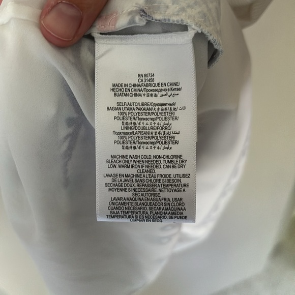 BCBGMaxAzria Floral Dress, Size 4 - Picture 10 of 10